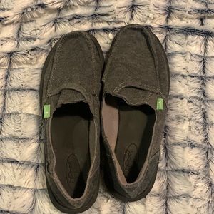 Super comfy Sanuk slip ons